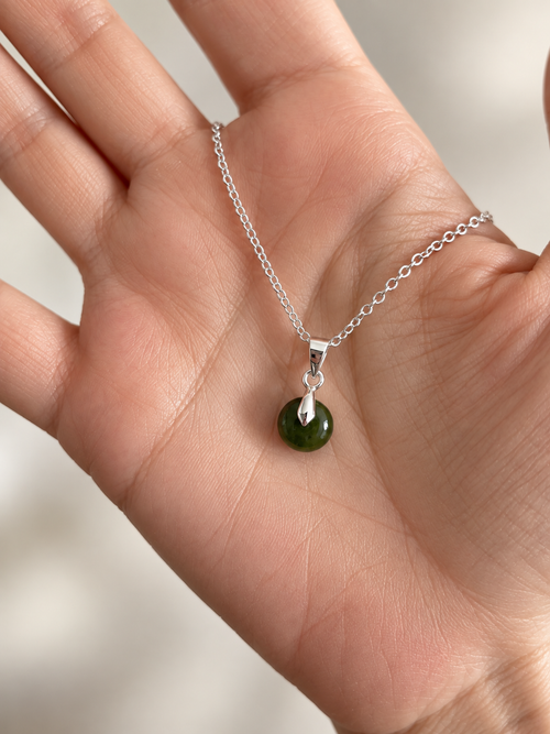 Jade necklace, silver plated