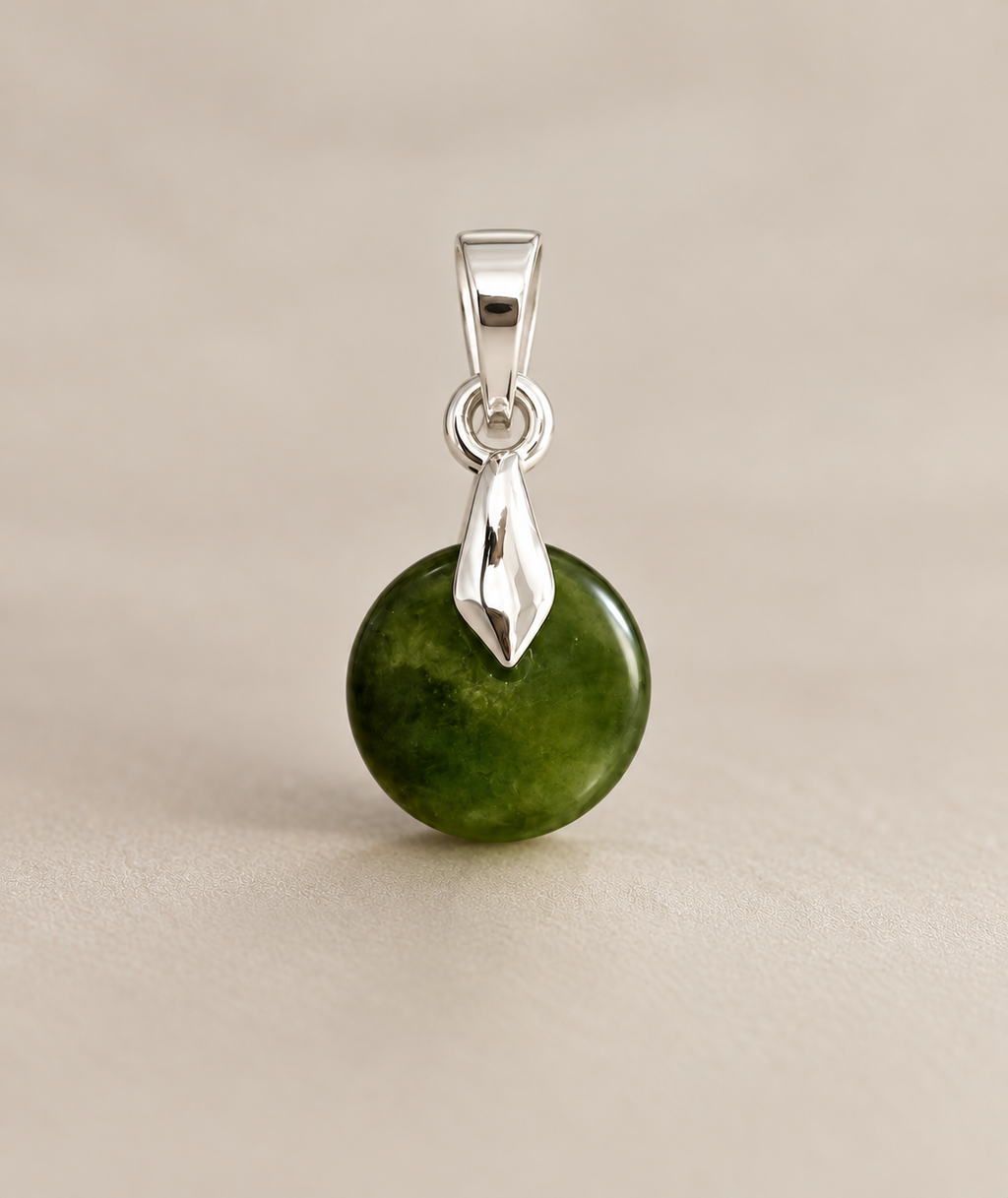 Jade pendant, silver plated